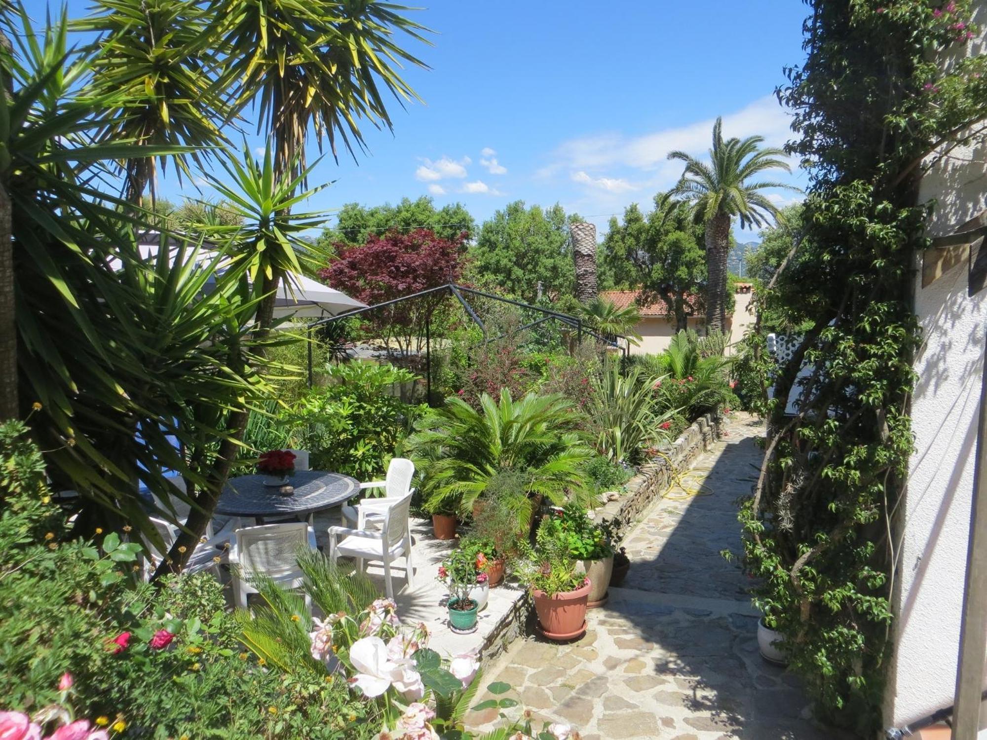 Villa Ingrid Ґассен Екстер'єр фото